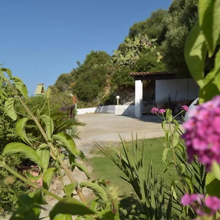 Bellavista By La Via Del Mare Viaggi E Vacanze Будинок відпочинку Віллазімьюс