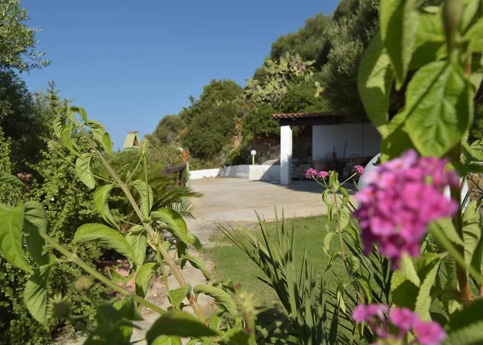 Bellavista By La Via Del Mare Viaggi E Vacanze Будинок відпочинку Віллазімьюс